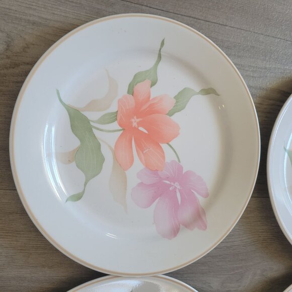 Corelle Pacifica Dinnerware Set Of 4 Floral Dinner Plates 10" Pink & Orange Flow - Picture 2 of 4